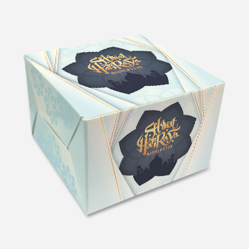 A gift box with a light blue design printed with the words “Selamat Hari Raya”.